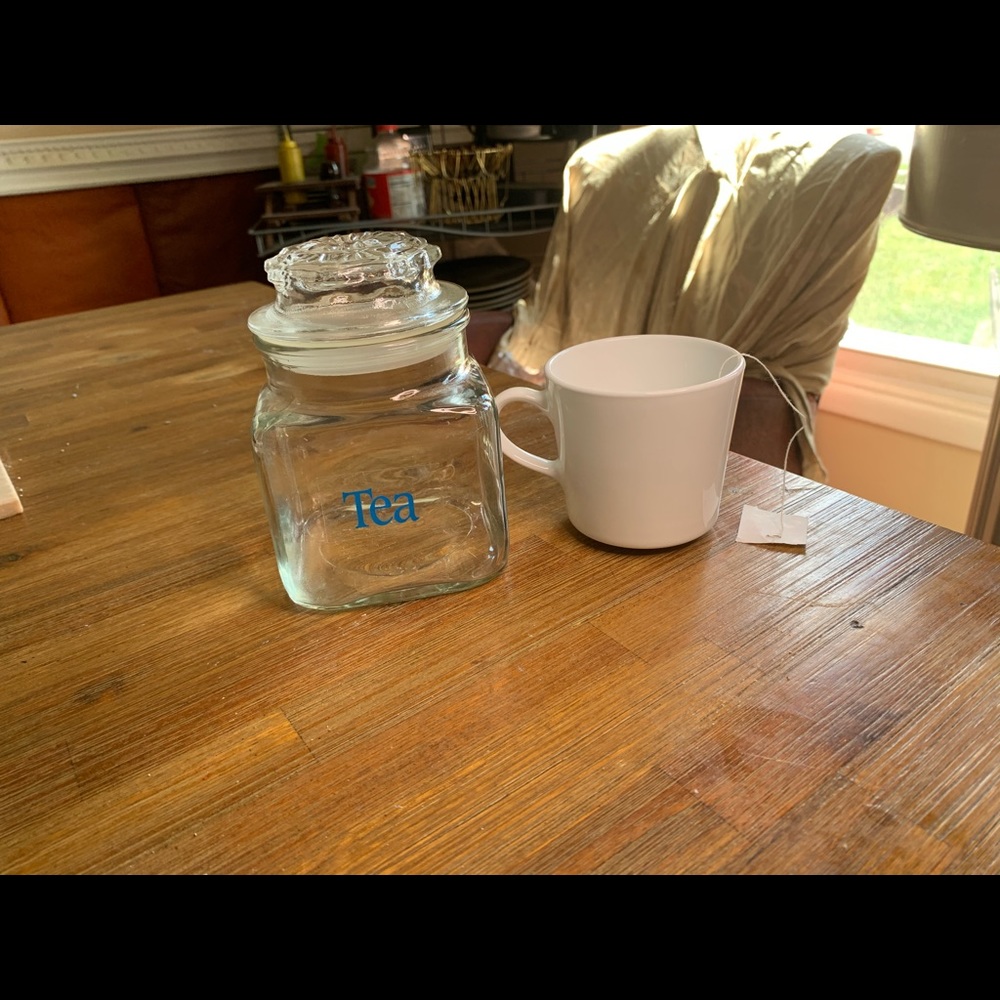 Tea container - Picture 2 of 3